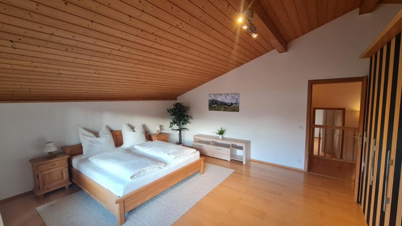 Schoenes Ferienhaus Am Herrenberg Prien am Chiemsee Dış mekan fotoğraf