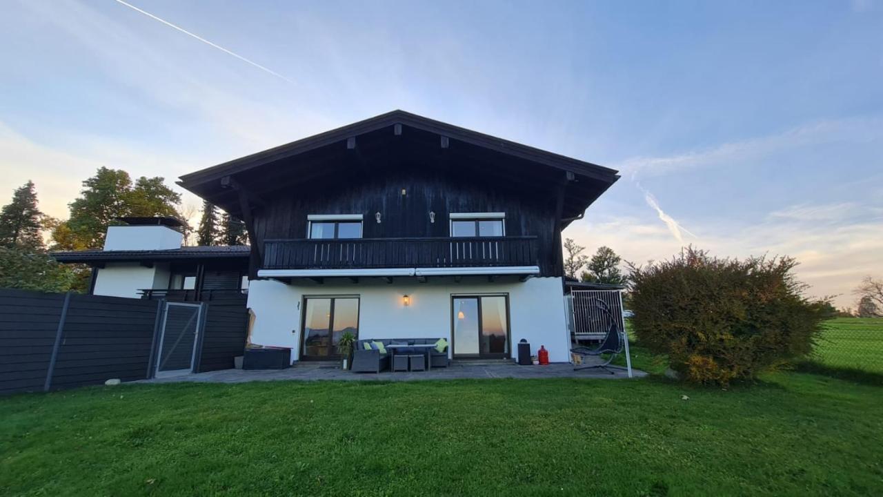 Schoenes Ferienhaus Am Herrenberg Prien am Chiemsee Dış mekan fotoğraf