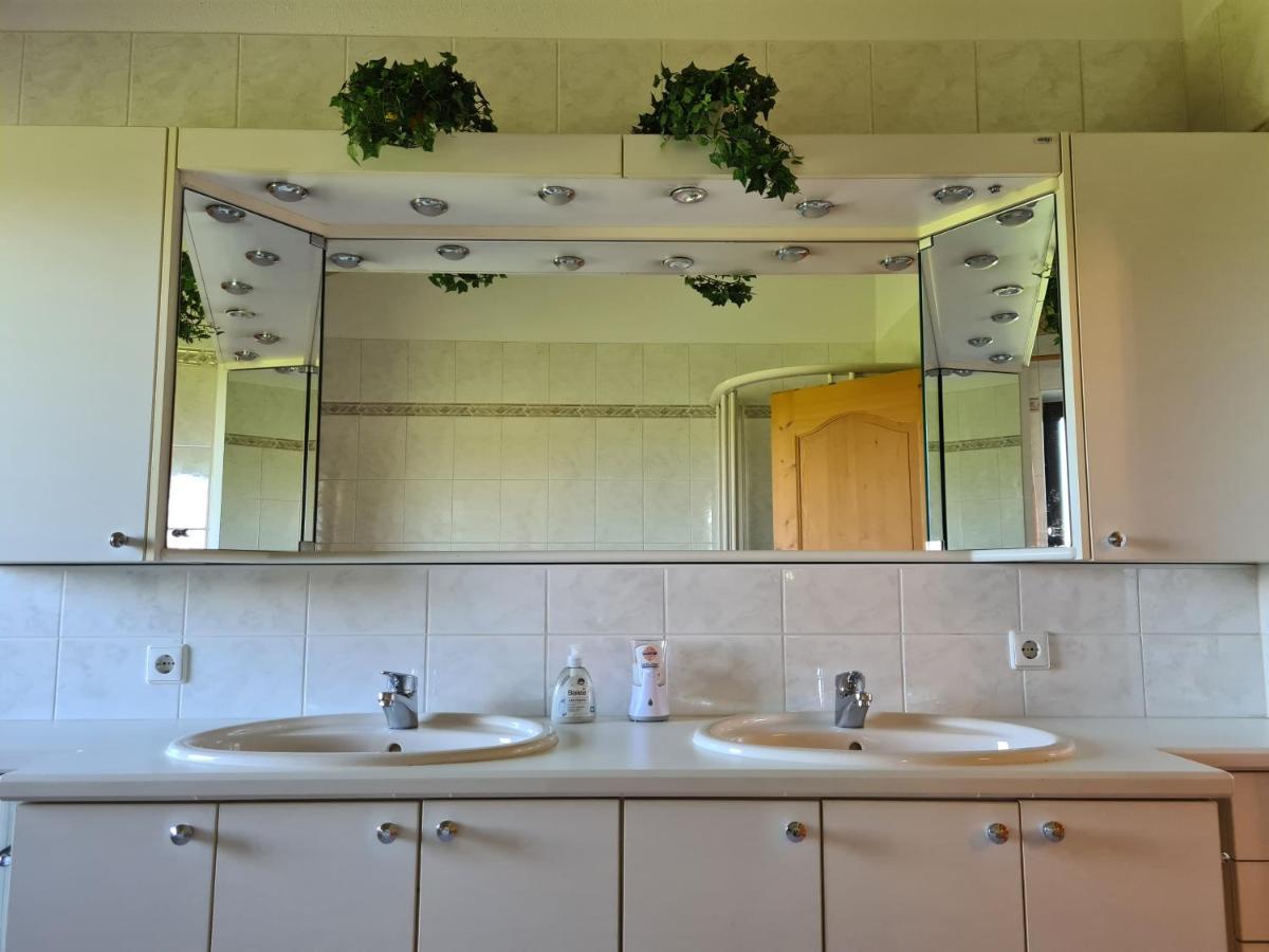 Schoenes Ferienhaus Am Herrenberg Prien am Chiemsee Dış mekan fotoğraf