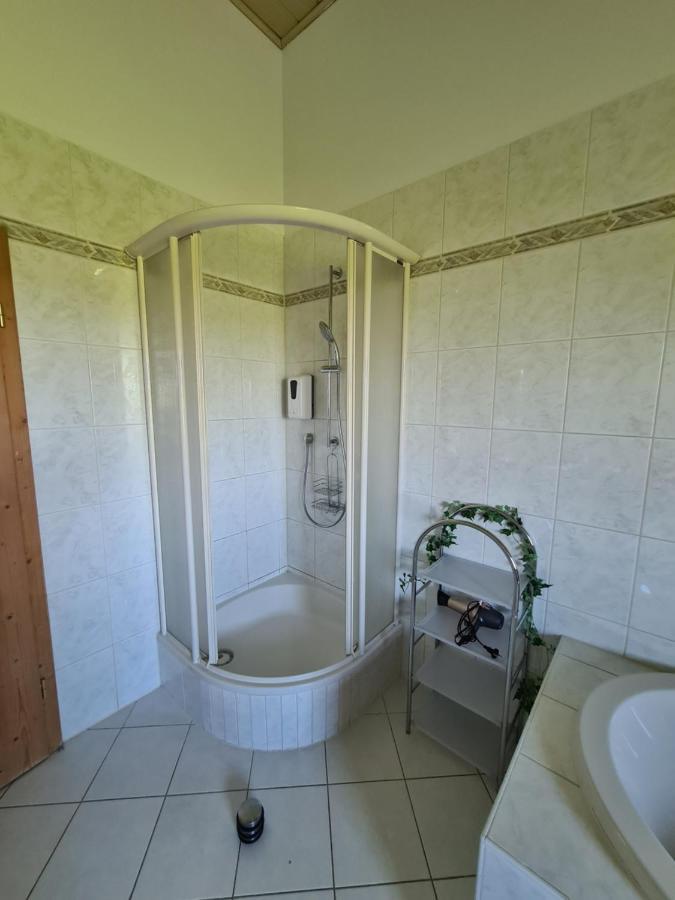 Schoenes Ferienhaus Am Herrenberg Prien am Chiemsee Dış mekan fotoğraf